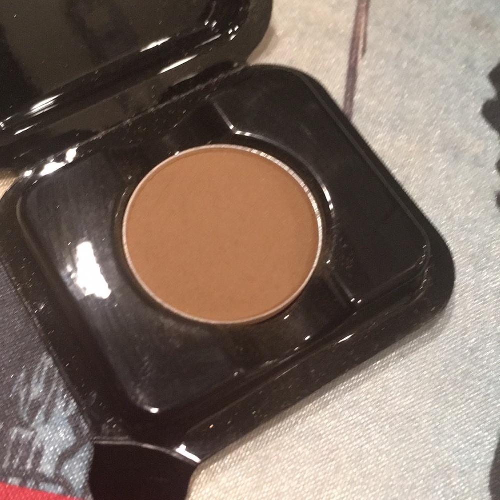 ♥5/15$  ELIZABETHMATT Whatup beaches matte bronzer